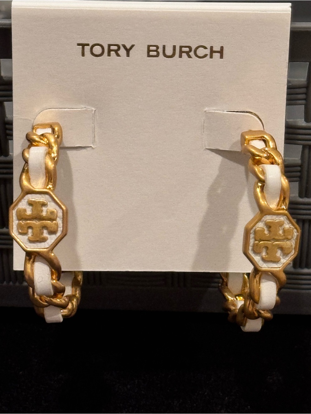 NWT Tory Burch Marion Leather Woven Chain Hoop Logo Earrings White Gold 1.5”